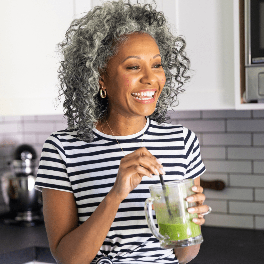 The Power of Nature: Unlock Radiance and Health with Organic&nbsp;Smoothies